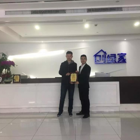 热烈祝贺周总签约保氧家山东省菏泽市区级代理！